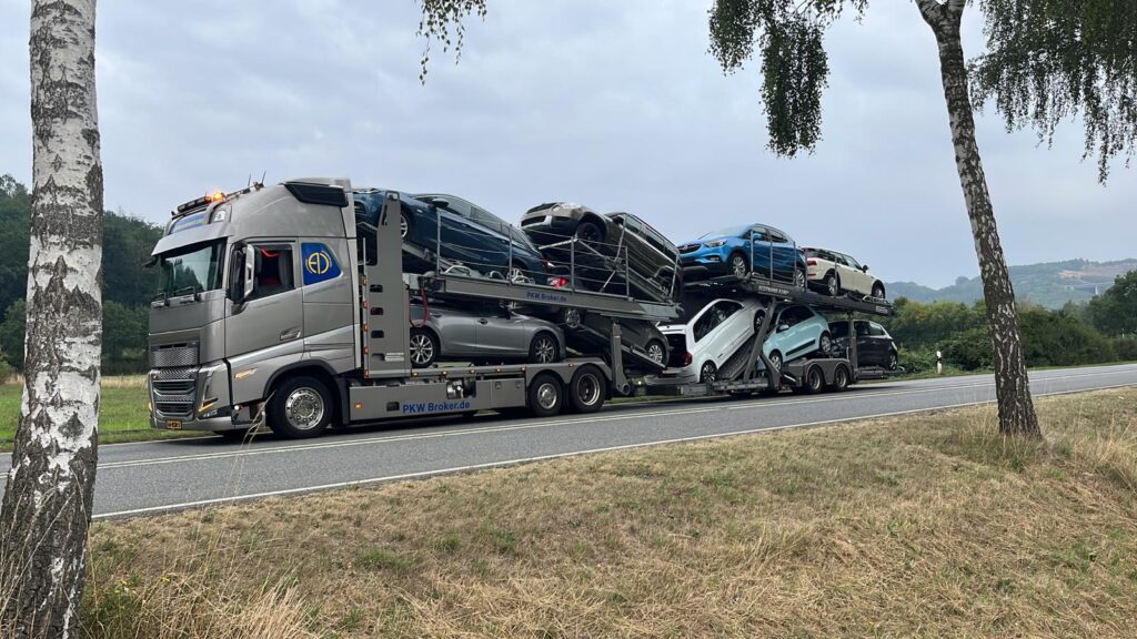 Autotransporten | Voor dealers en particulieren